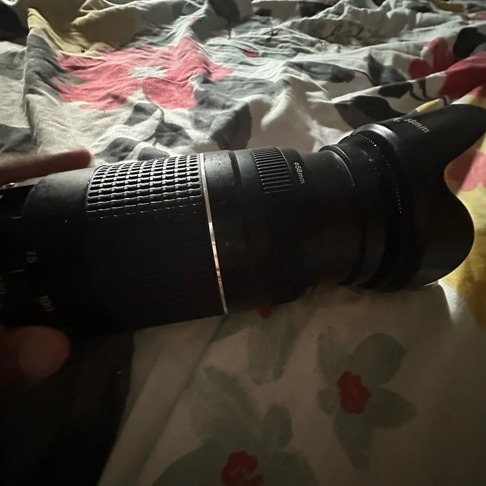 Canon Eos 2000d